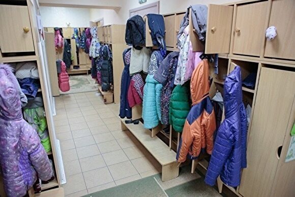 В Тюмени из-за задымления эвакуировали 318 человек из детского сада