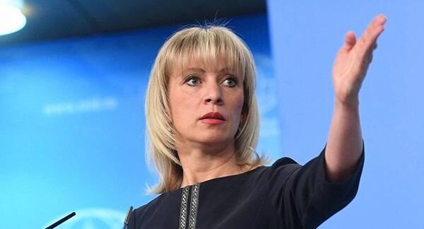 Захарова дала точный адрес, куда отправиться украинскому министру, пожелавшему въехать на танке в Москву