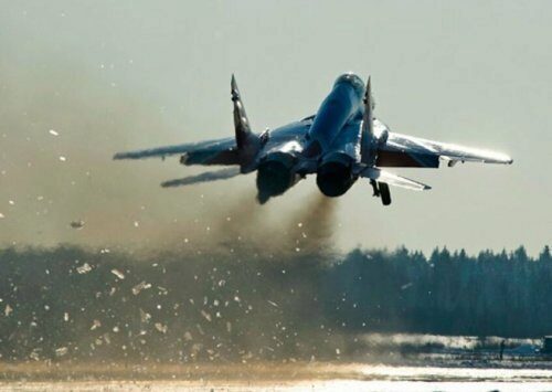 «Быстрый и маневренный»: Российский истребитель МиГ-29 сводит НАТО с ума