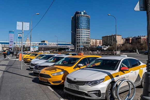 Через приложение «Яндекс. Такси» можно будет заказать вертолет