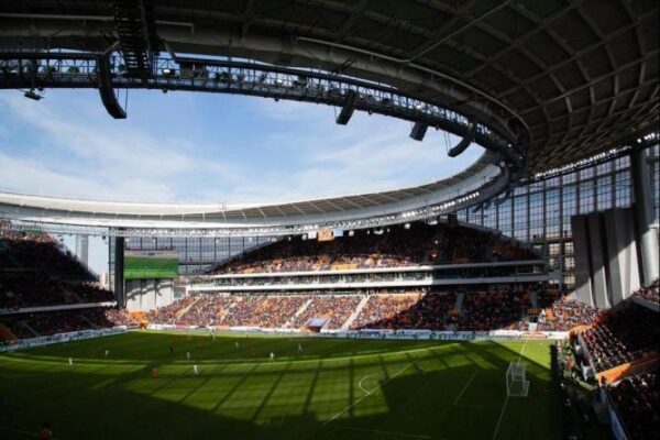 «Екатеринбург-Арена» перейдет в собственность региона до конца года