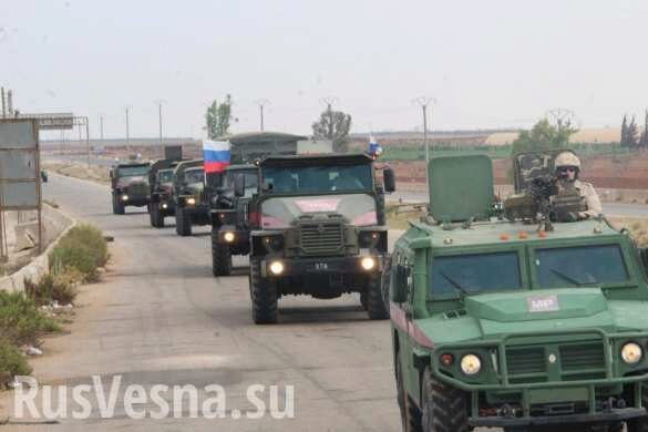 «Мы гордимся дружбой с Россией!» — военный конвой РФ прибыл в бывшую крепость ИГИЛ в пустыне (ФОТО)