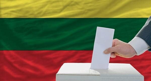 Оба кандидата на пост президента Литвы поставили на улучшение отношений с Россией