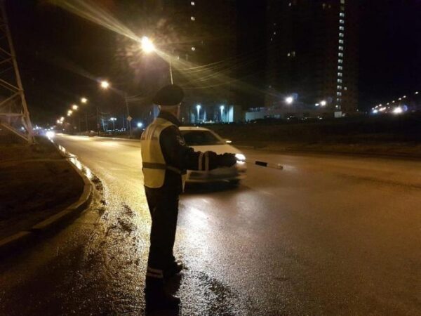Почти 300 пьяных водителей было задержано на Среднем Урале за прошедшие праздники