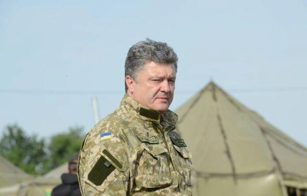 Порошенко заявил, что на Украине создали самую сильную армию в Европе