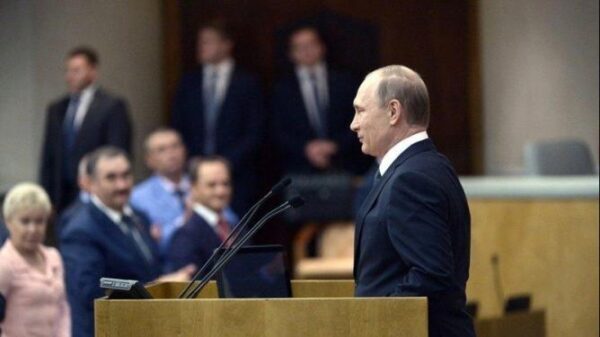 Путин внес в Госдуму проект о приостановлении действия ДРСМД
