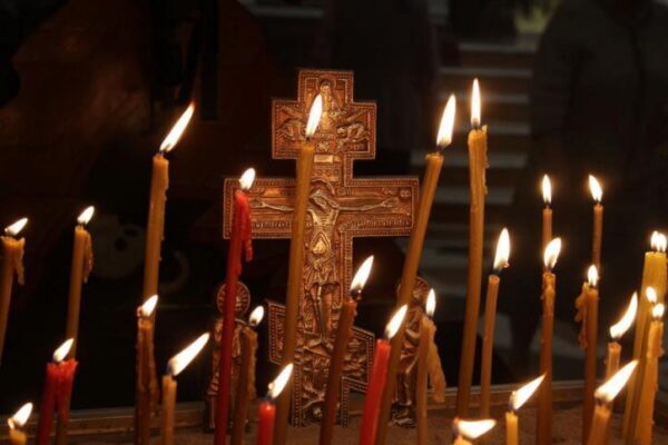 Радоница, как правильно поминать усопших, как относиться к могиле православного христианина