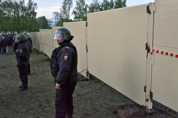 В МВД рассказали о количестве задержанных на протестных акциях в Екатеринбурге