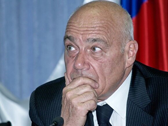 Владимир Познер назвал «абсолютно неприемлемым» увольнение журналистов «Коммерсанта»