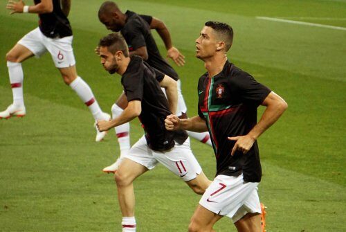 Хет-трик Роналду вывел сборную Португалии в финал Лиги нации