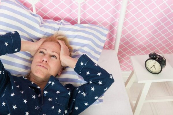 После 40 лет об опасной болезни могут свидетельствовать проблемы со сном