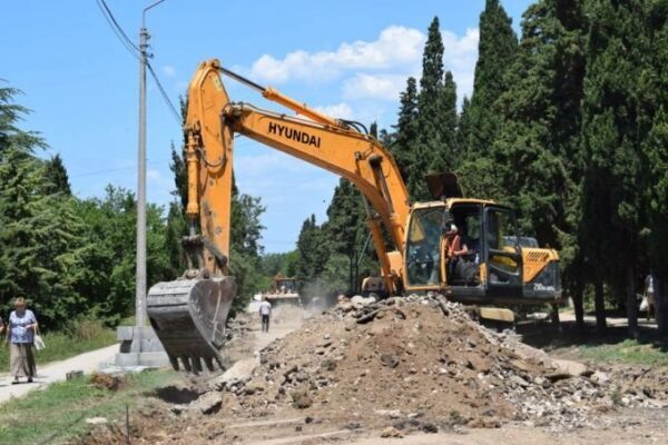 Пять дорог отремонтировали в пригородной зоне Севастополя