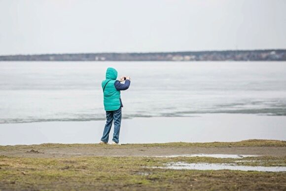 Роспотребнадзор признал безопасным для купания лишь один водоем Свердловской области