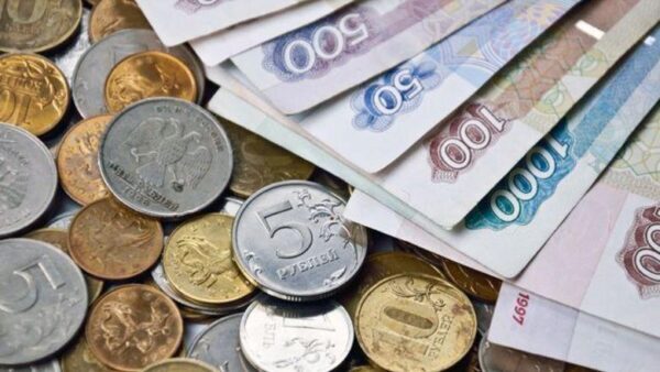 Россия планирует отказаться от доллара и укрепить рубль