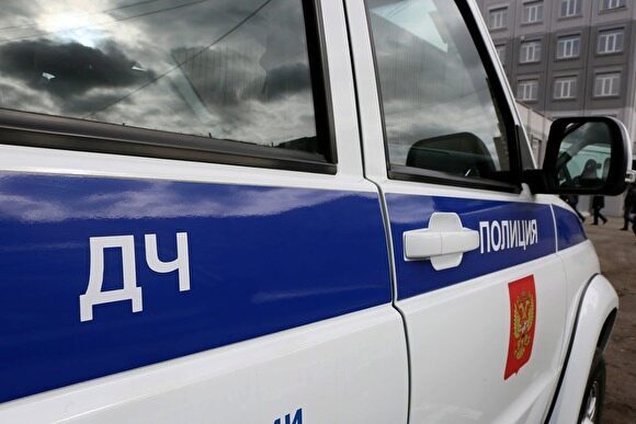 Toyota столкнулась с грузовиком на трассе Екатеринбург — Тюмень: трое погибли