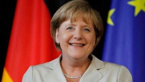 Ангела Меркель снова дала повод усомниться в состоянии ее здоровья