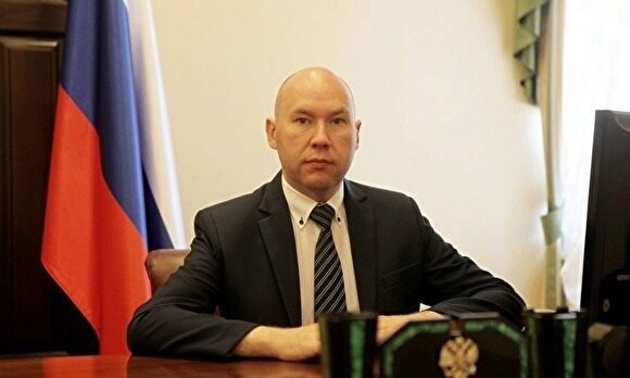 «Единая Россия» приостановила членство помощника полпреда УрФО, обвиняемого в госизмене