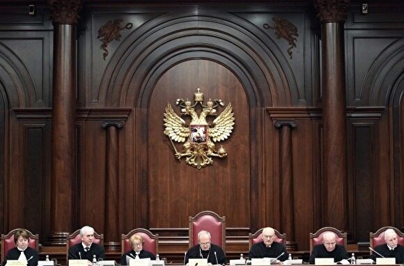 Как Конституционный суд РФ стал антиконституционным. Интервью