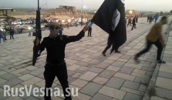 Над американским «концлагерем» в Сирии поднят флаг ИГИЛ (ВИДЕО)
