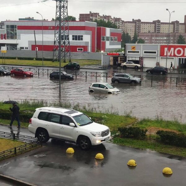 Петербург затопило