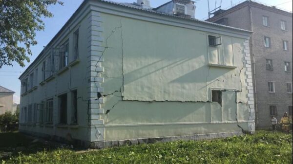 После хлопка газа в жилом доме на Среднем Урале было созвано экстренное совещание