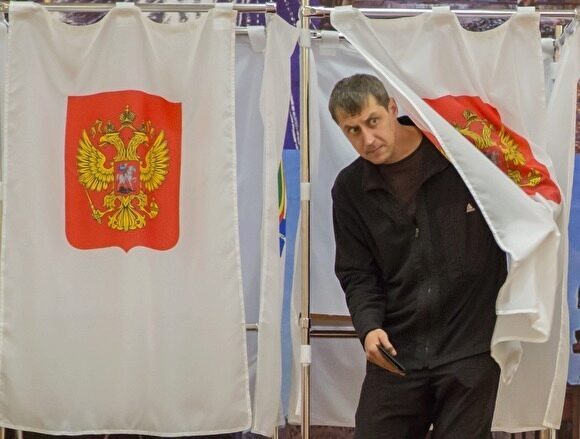 Представитель «Лукойла» подал документы для участия в довыборах в думу ХМАО