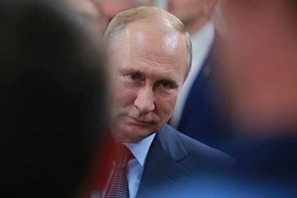 Путин: слишком сильно сдерживать цены на бензин опасно