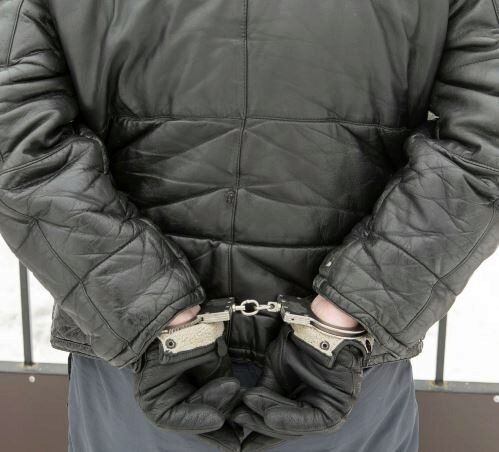 Пять из семи сотрудников ФСБ, арестованных по делу о хищении 136 млн, признали вину
