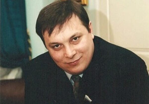 Разин сообщил об увольнении начальника Рижского вокзала после инцидента с Пугачевой