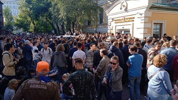 СКР возбудил уголовное дело из-за митинга возле Мосгоризбиркома