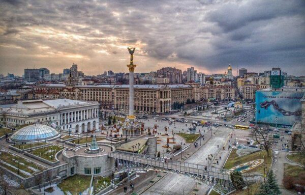 Украинцев призвали выйти на Майдан в 20:00 из-за регистрации Клюева и Шария кандидатами в нардепы