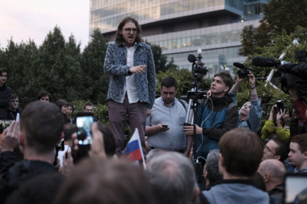 В Москве Михаил Светов организовал митинг оппозиции на проспекте Сахарова