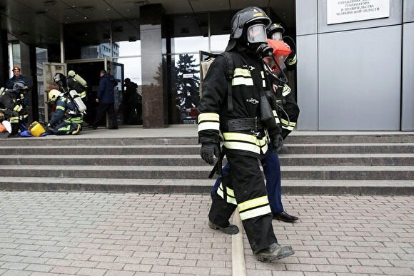 В Екатеринбурге в пожарную часть на Уралмаше бомж принес мину