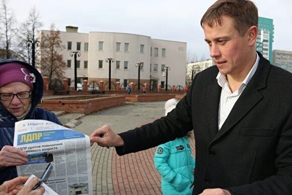 Виталий Пашин назвал свою «сенаторскую тройку»: депутат, врач и сельский глава