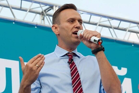 В Москве суд арестовал Навального за пост в Facebook