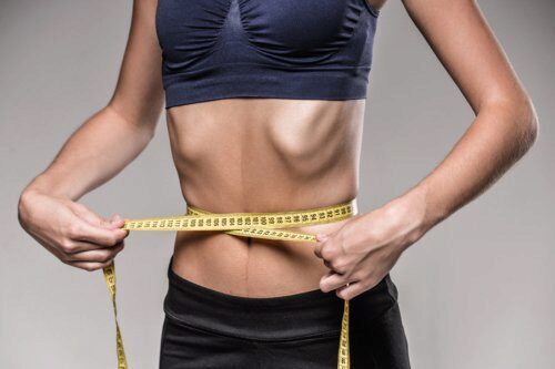 Женщины с парой «лишних» килограмм живут дольше худых – Диетологи