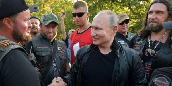 США отреагировали на визит Путина в оккупированный Крым