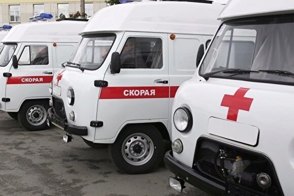 Главврач скорой помощи Копейска расторгает контракт на аутсорсинг машин
