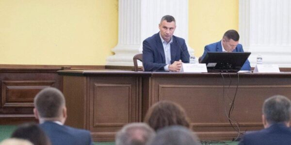 Кличко начал консультации о досрочном прекращении полномочий Киевсовета