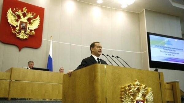 Медведев подписал документ о прекращении действия советских актов