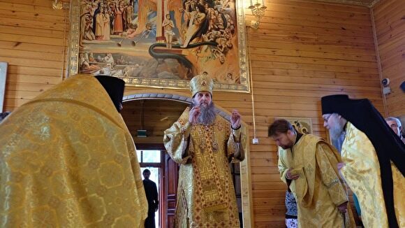 Митрополит Даниил посетил Чимеево и пообещал спасти село от запустения. Репортаж Znak.com