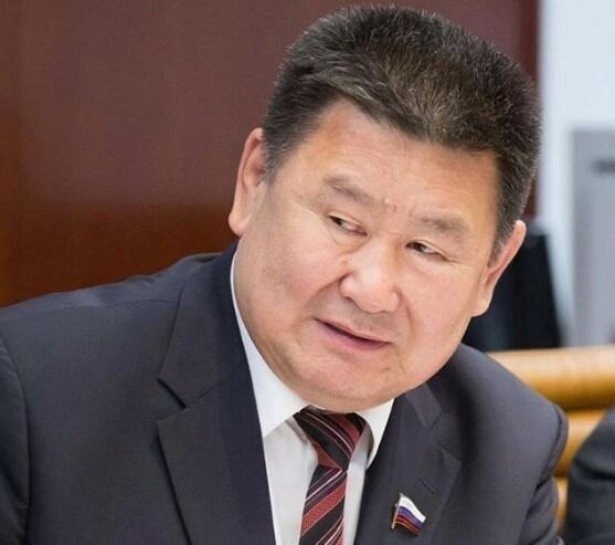 Сенатор Мархаев: глава МВД Бурятии «должен ответить» за силовой разгон мирного митинга