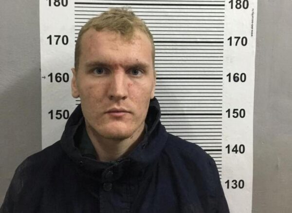 В Екатеринбурге задержали напавших на частного извозчика с ножом
