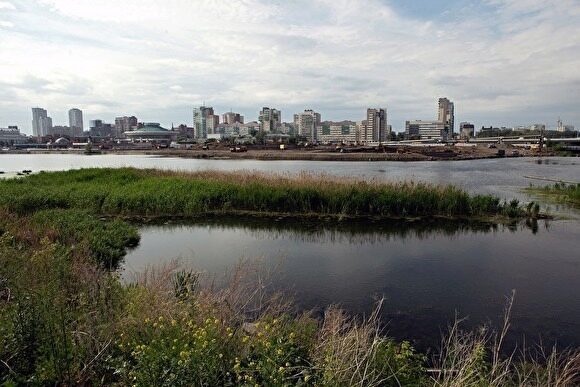 В центре Челябинска в реке нашли мертвую женщину