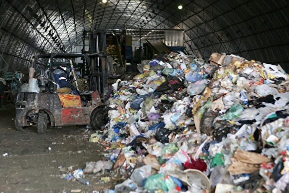В Госдуму внесли закон, разрешающий вывозить мусор из отдаленных мест всего раз в три года