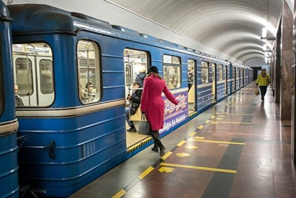 В московском метро под колесами поезда погиб мужчина