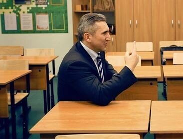 В школах Тюменской области не хватает 49 учителей английского