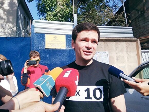 Яшин вышел на свободу после пяти сроков административного ареста подряд