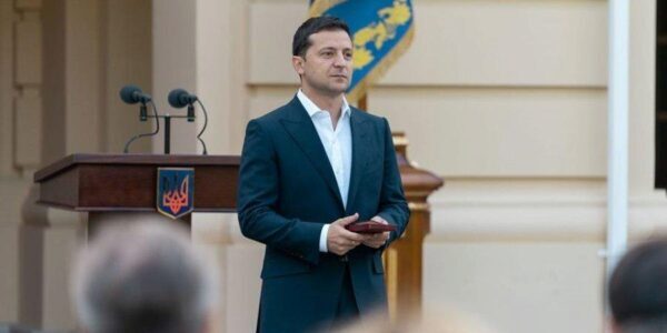 Зеленский нашел замену Бессмертному на переговорах в Минске