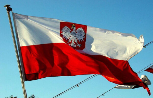 Польские консерваторы составили доклад о ЛГБТ в Польше
